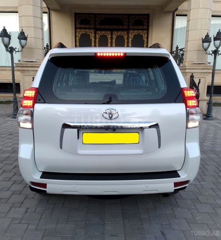 Toyota Land Cruiser Prado