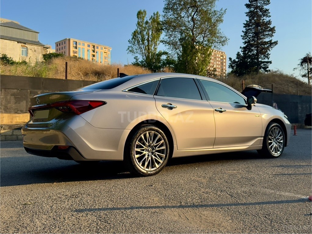 Toyota Avalon