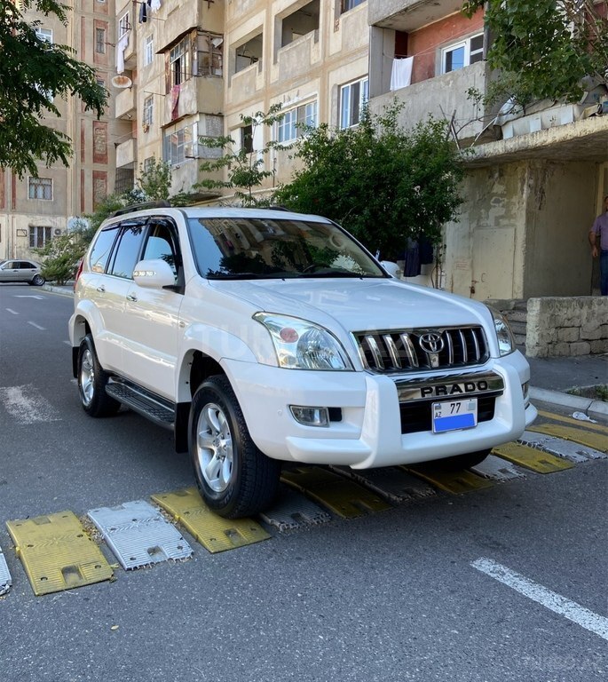 Toyota Land Cruiser Prado