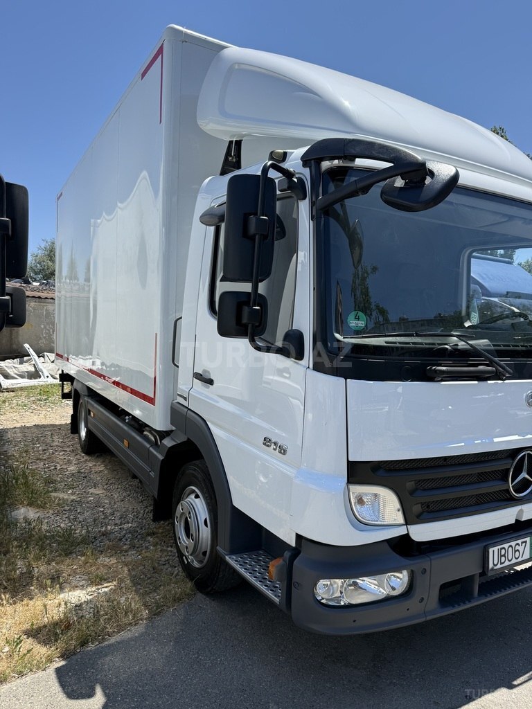 Mercedes Atego 816