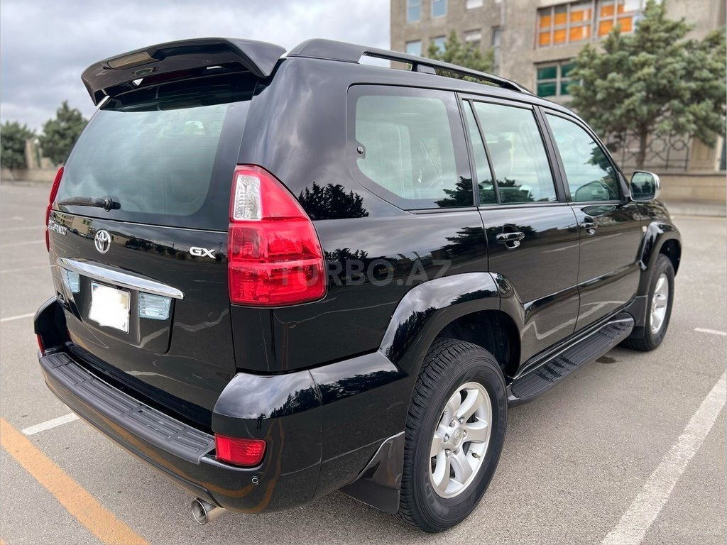 Toyota Land Cruiser Prado