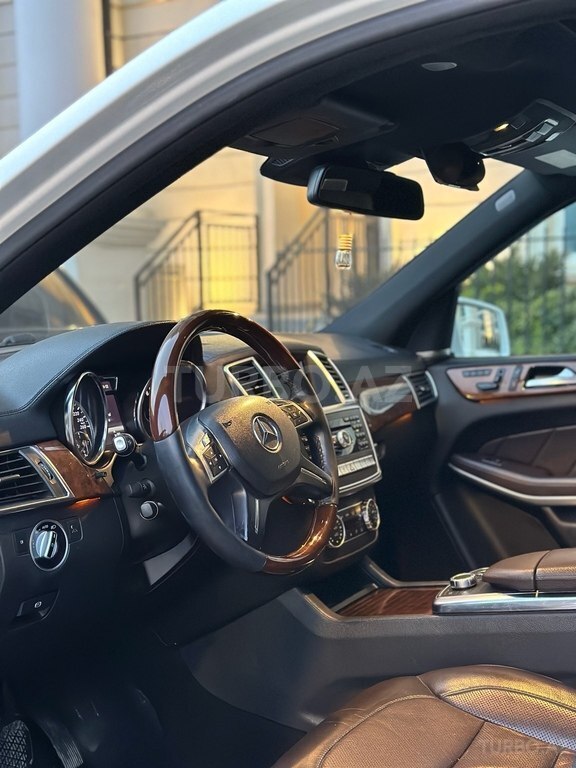Mercedes GL 500 4MATIC