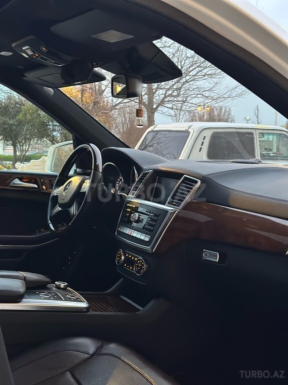 Mercedes GL 500 4MATIC