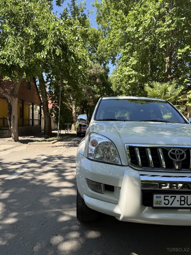 Toyota Land Cruiser Prado