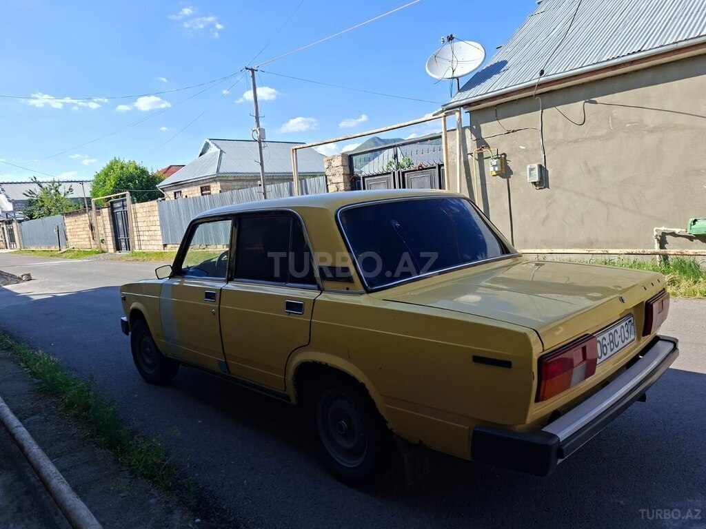 LADA (VAZ) 2105