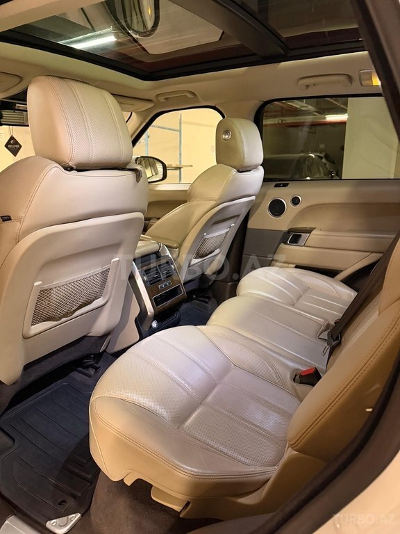 Land Rover RR Sport