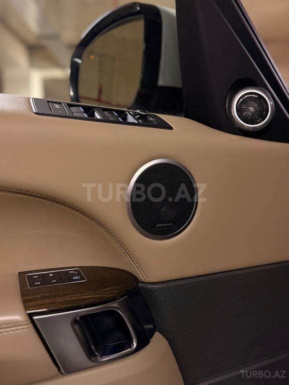 Land Rover RR Sport