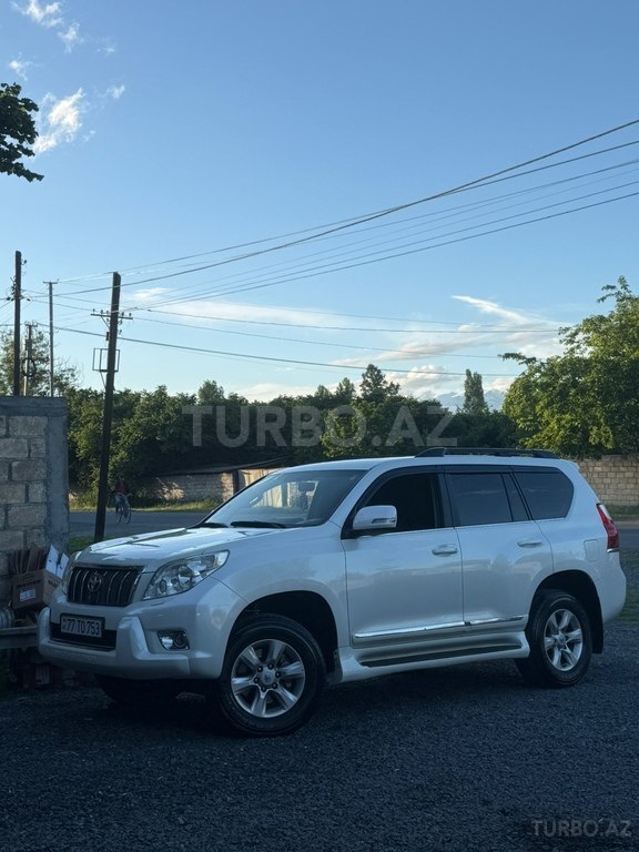 Toyota Land Cruiser Prado