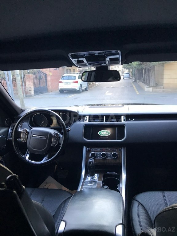 Land Rover RR Sport