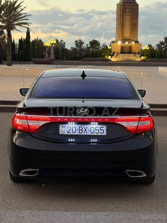 Hyundai Grandeur