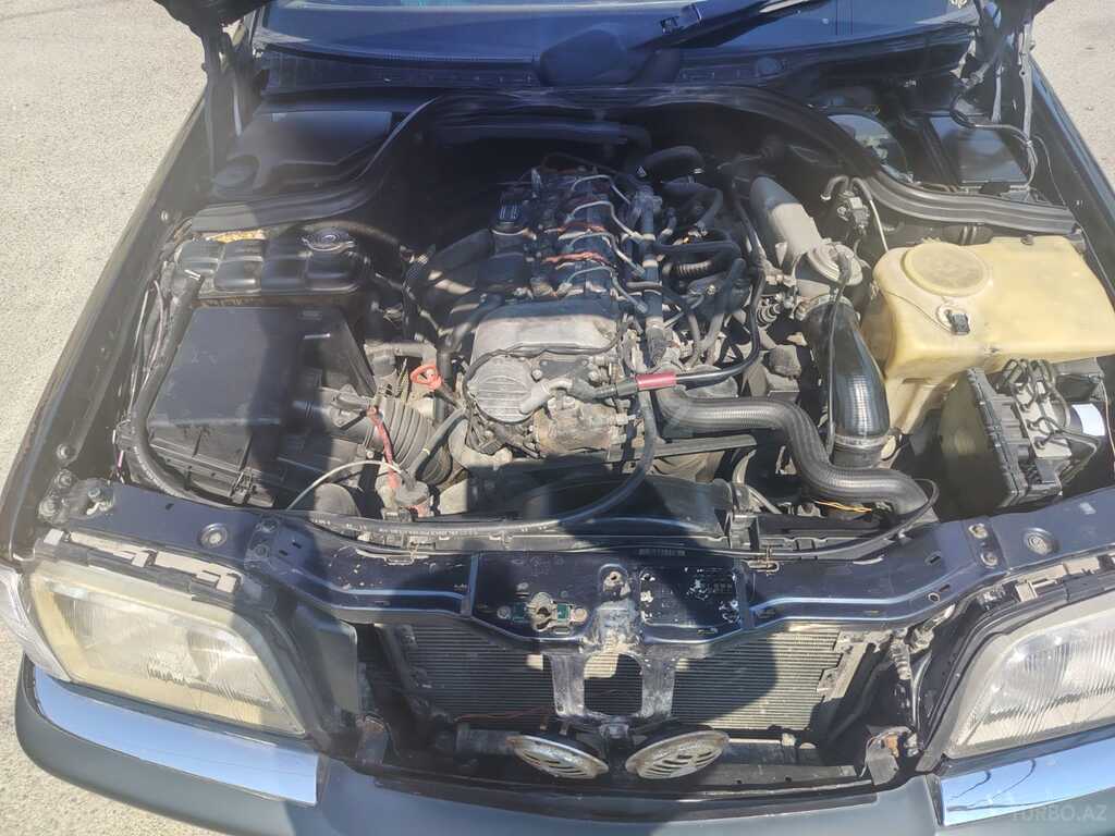 Mercedes C 220