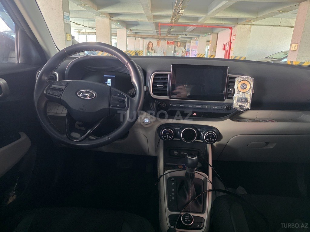 Hyundai Venue