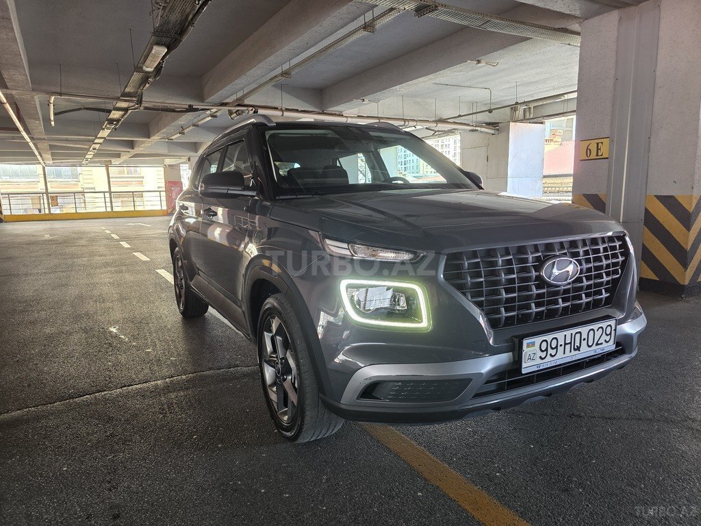 Hyundai Venue