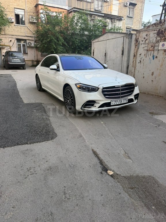 Mercedes S 500 4MATIC
