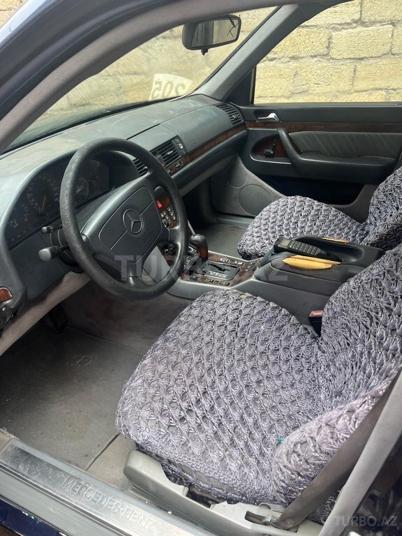 Mercedes S 320