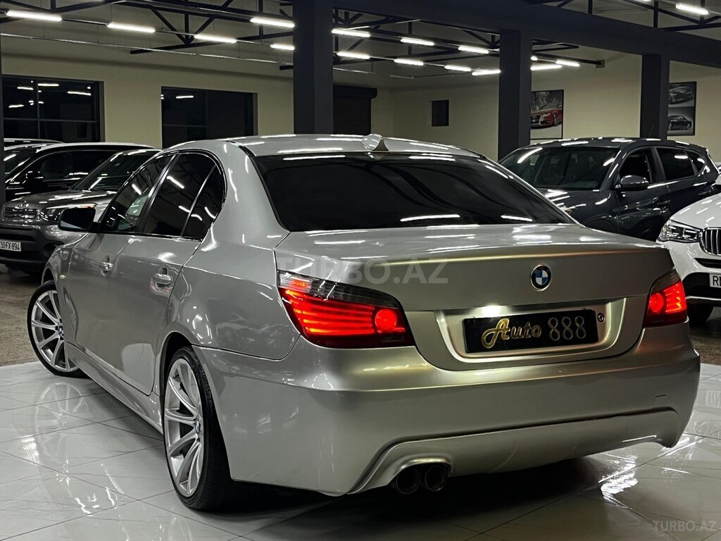 BMW 528