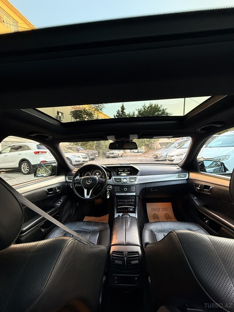Mercedes E 220