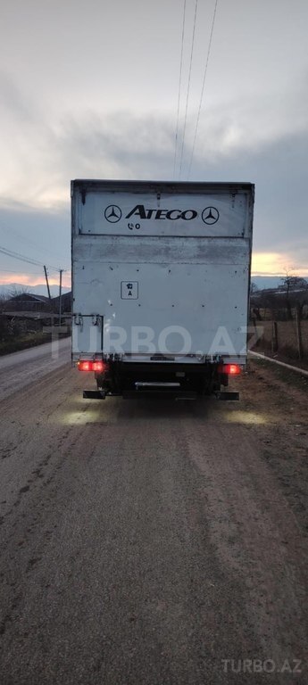 Mercedes Atego 1323