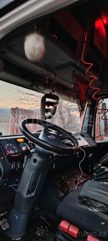 Mercedes Atego 1323