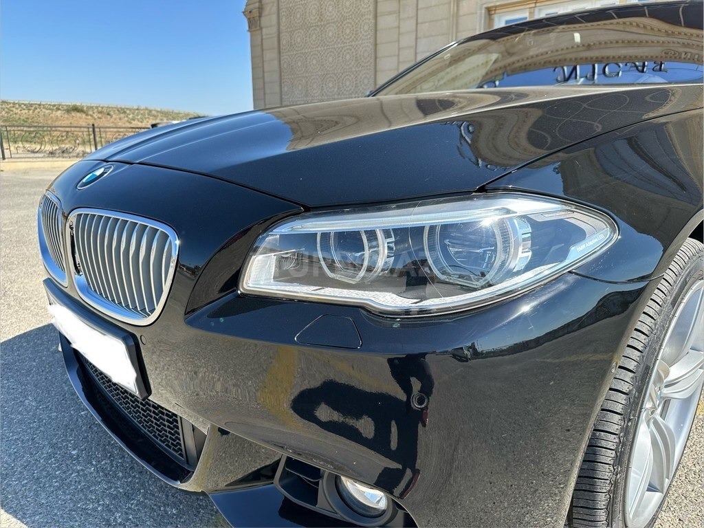 BMW 528