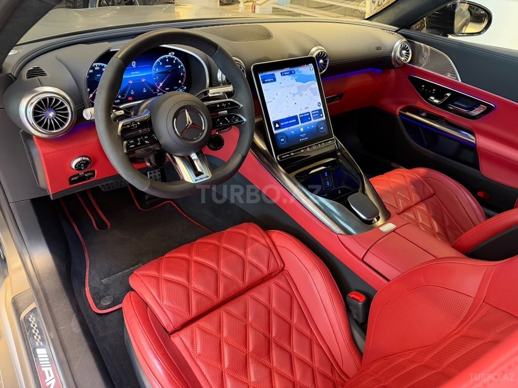 Mercedes AMG GT 43