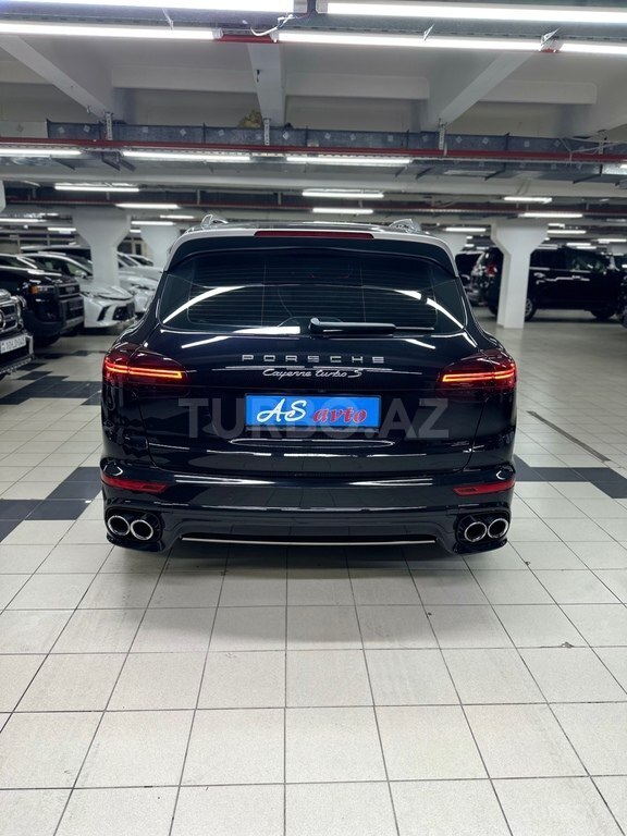 Porsche Cayenne Turbo S