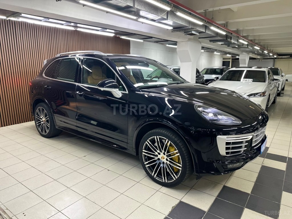 Porsche Cayenne Turbo S