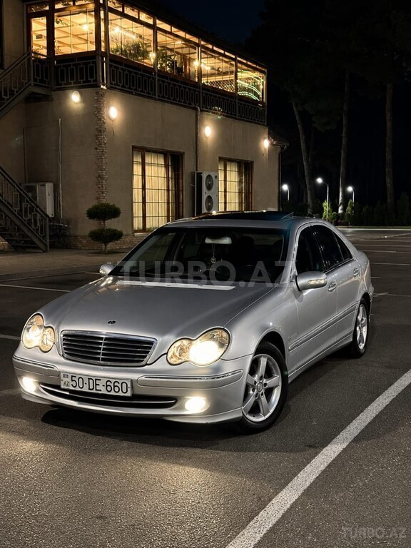 Mercedes C 230