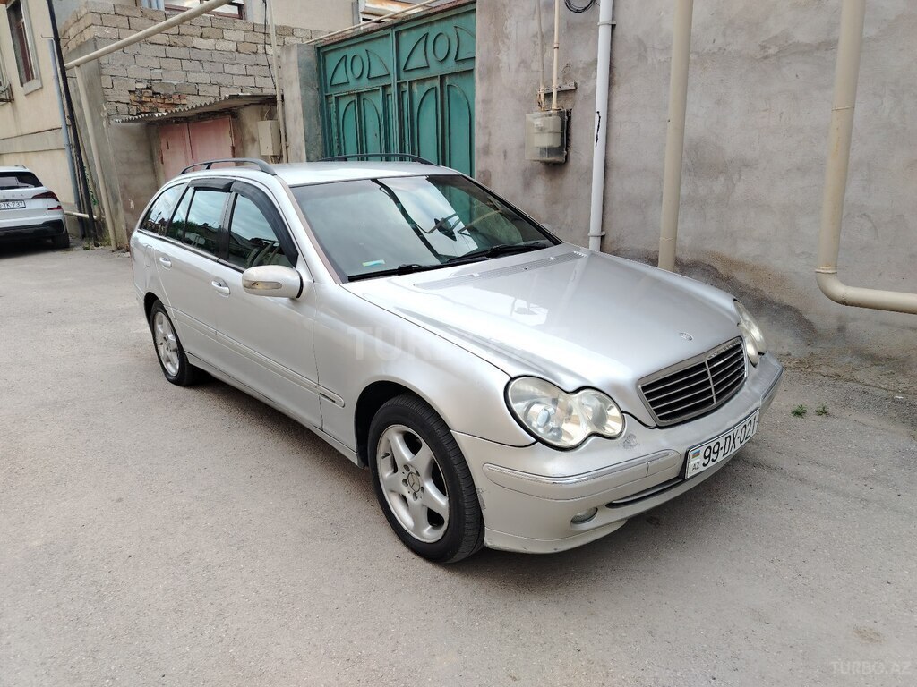 Mercedes C 220