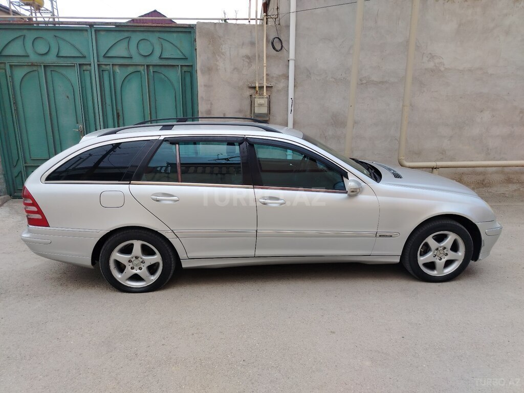 Mercedes C 220