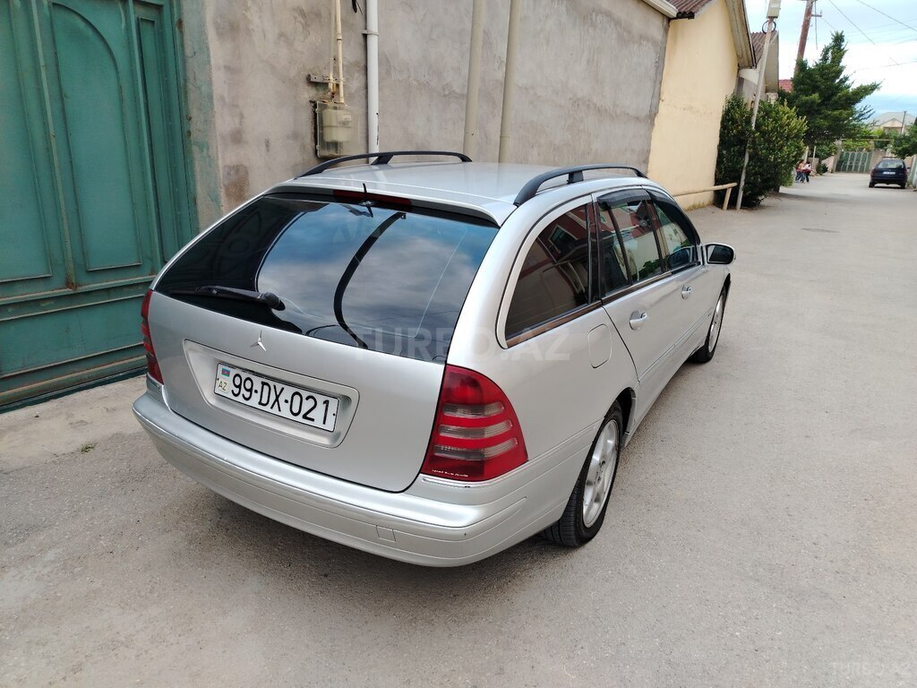 Mercedes C 220