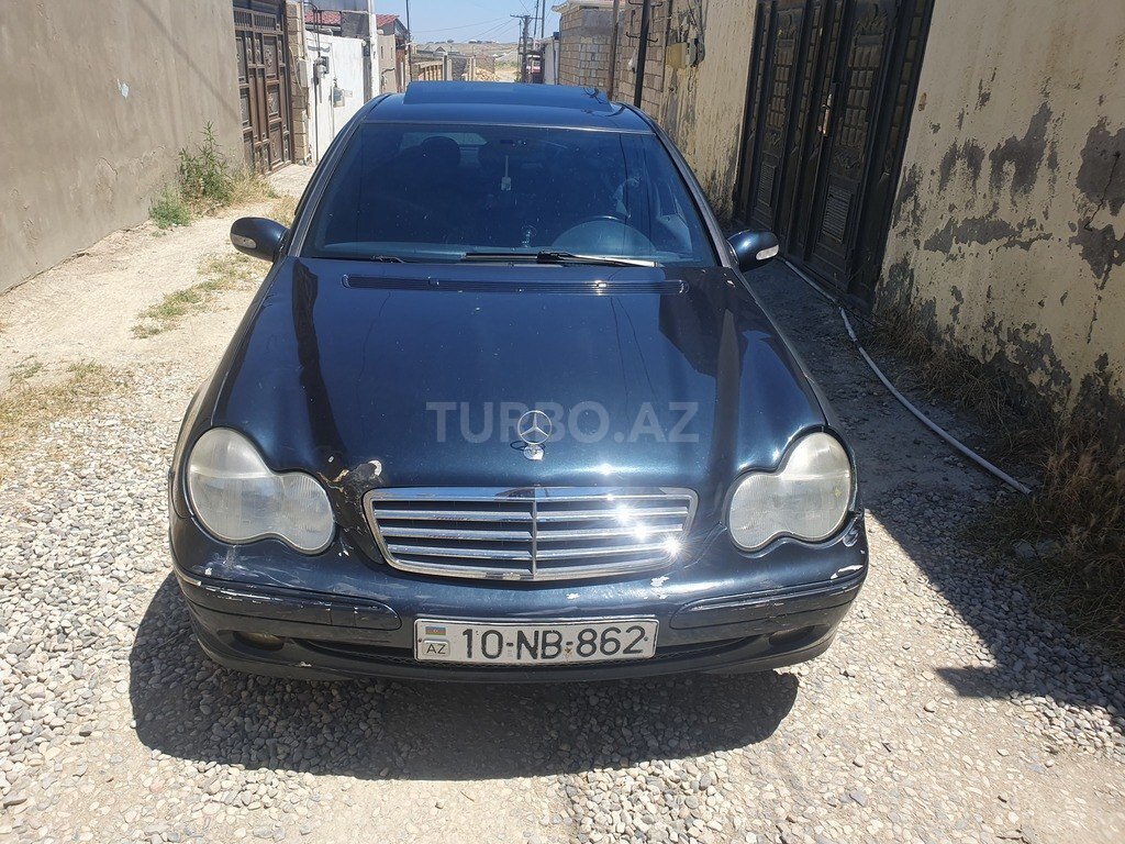 Mercedes C 240