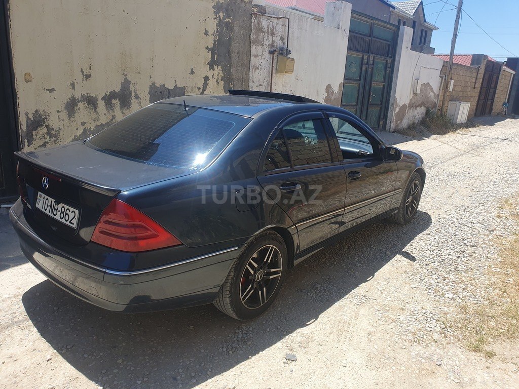 Mercedes C 240