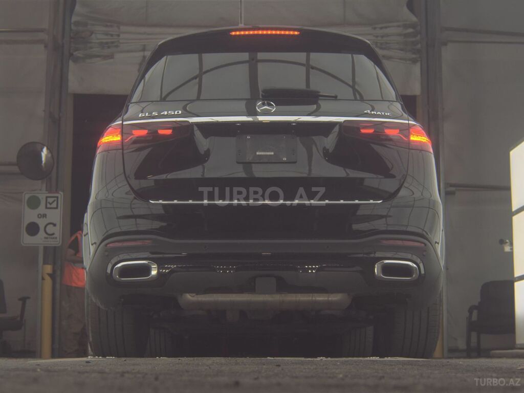 Mercedes GLS 450 4MATIC