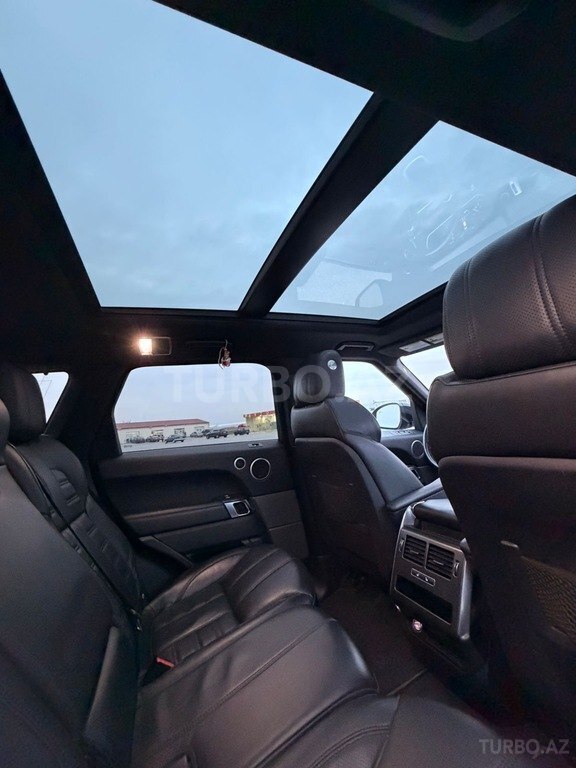 Land Rover RR Sport