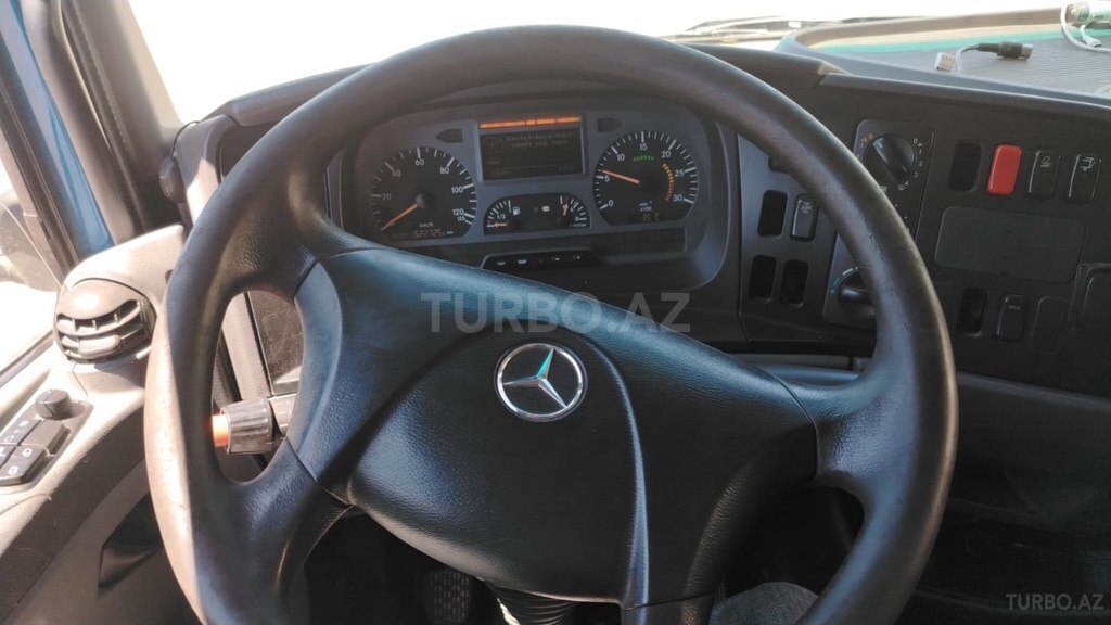 Mercedes Atego 818