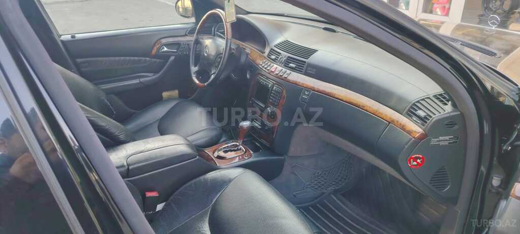 Mercedes S 320