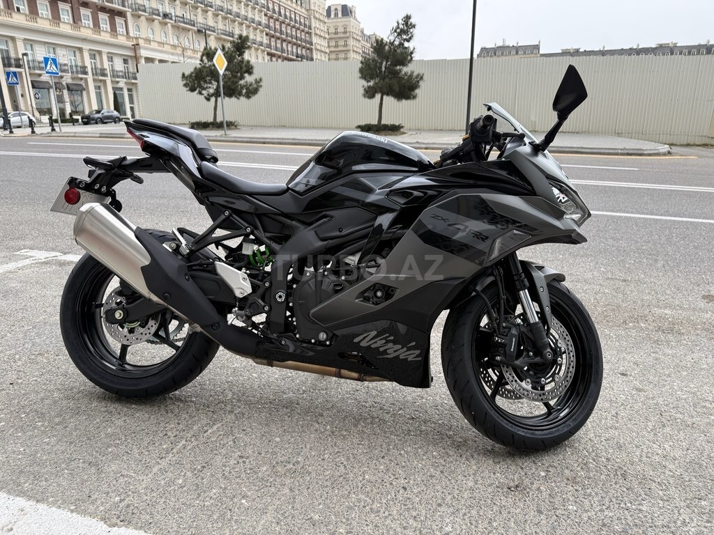 Kawasaki ZXR 400