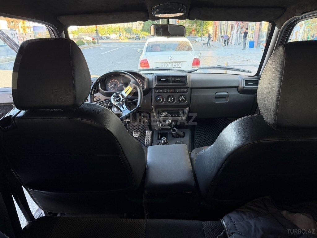 LADA (VAZ) Niva Bronto
