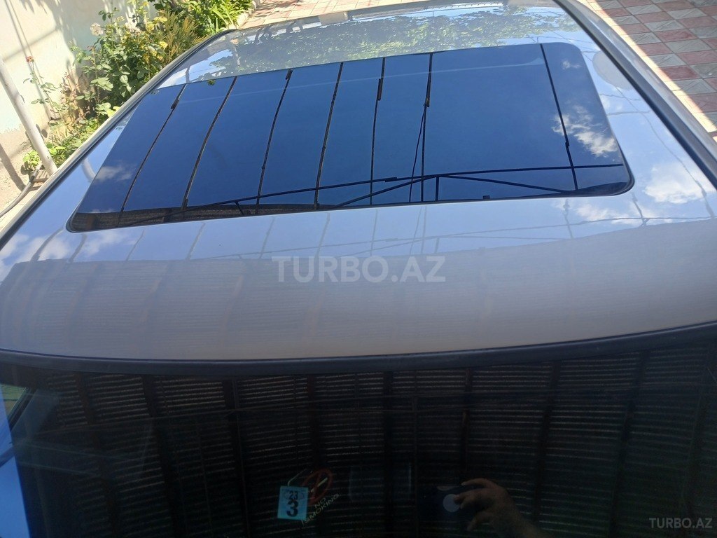 Mercedes C 200