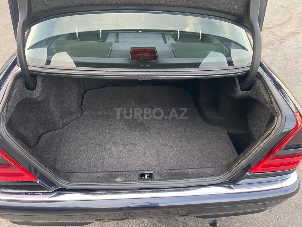 Mercedes C 220