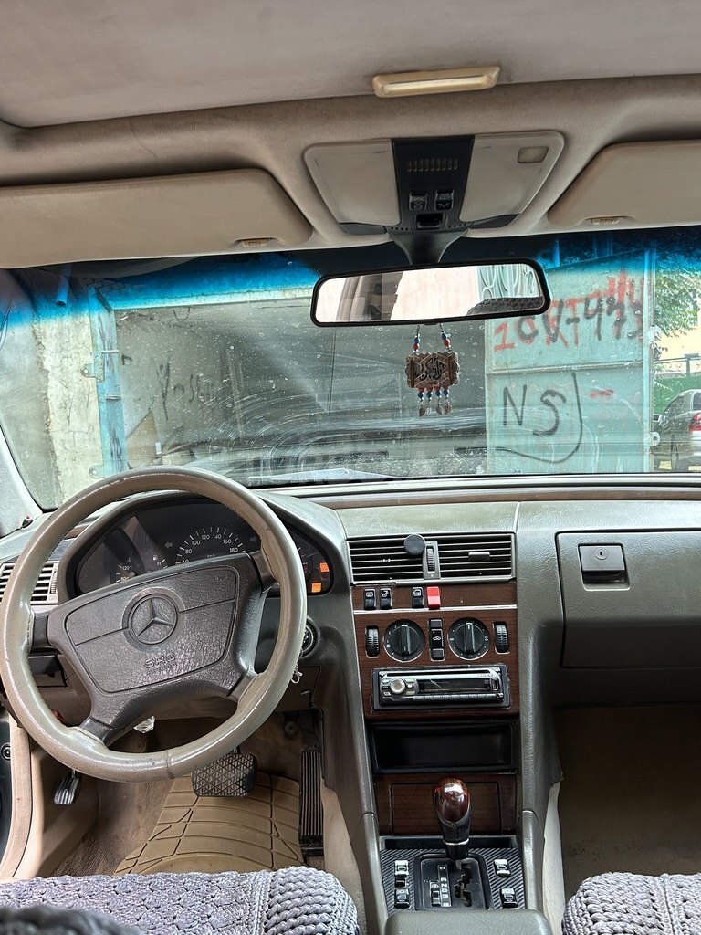 Mercedes C 220