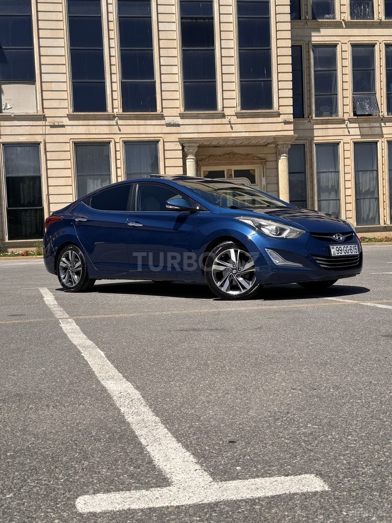 Hyundai Elantra