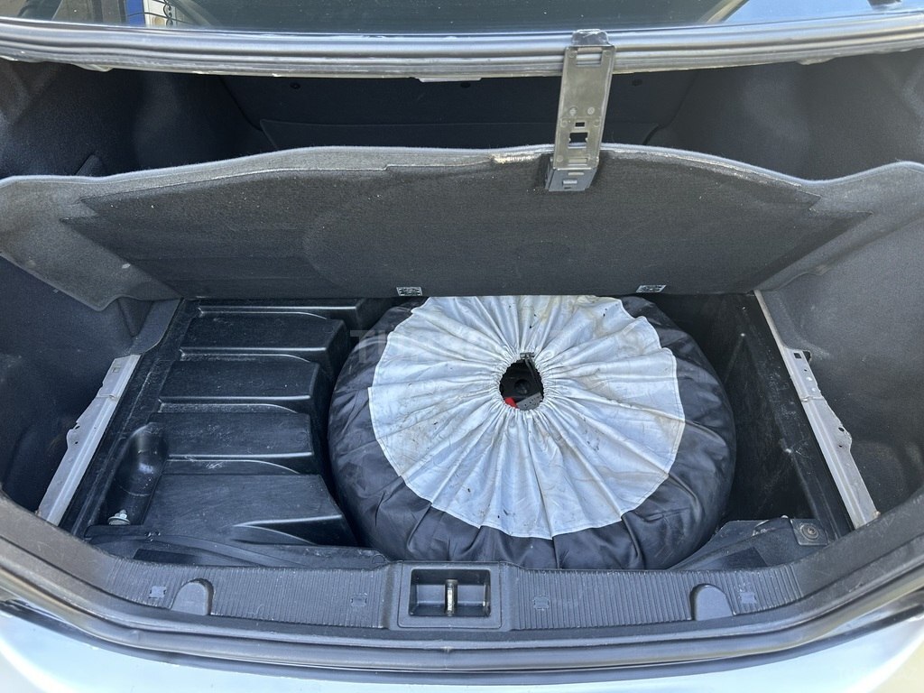 Mercedes C 200
