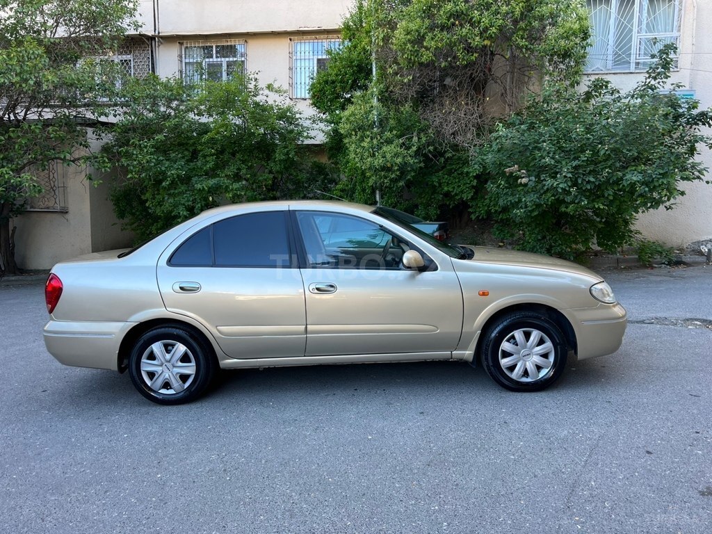 Nissan Sunny