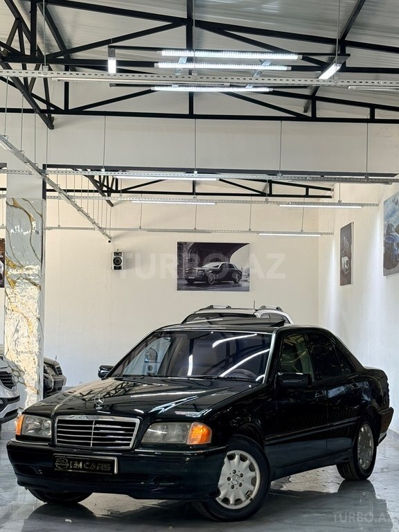 Mercedes C 230