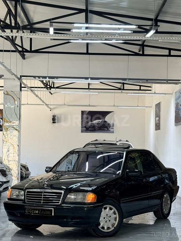 Mercedes C 230