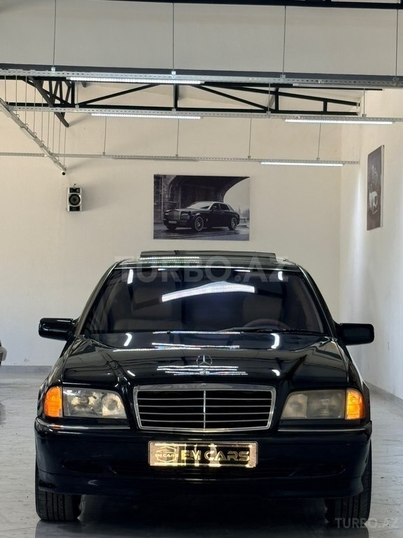 Mercedes C 230