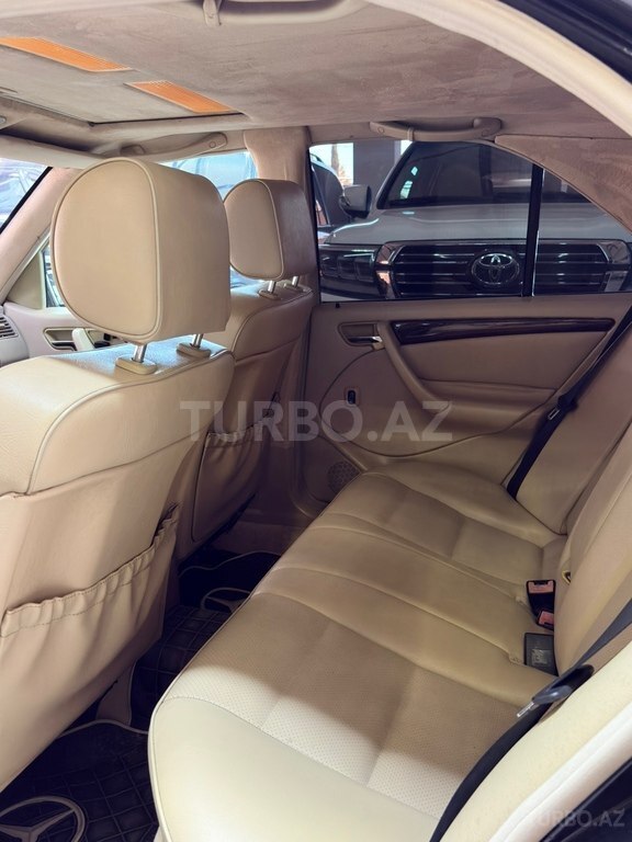 Mercedes C 230