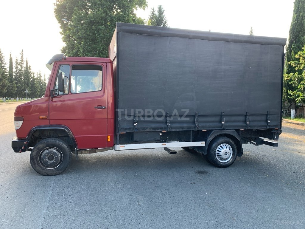 Mercedes Vario